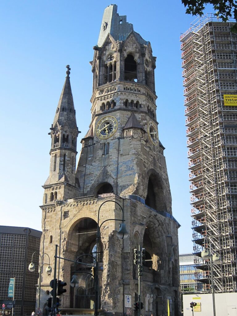 カイザー・ヴィルヘルム記念教会 (Kaiser-Wilhelm-Gedächtniskirche)の写真